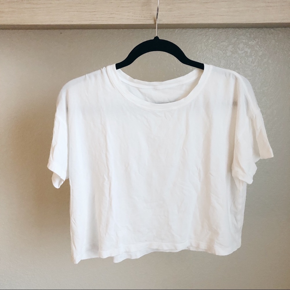 Lululemon Cates Crop Tee